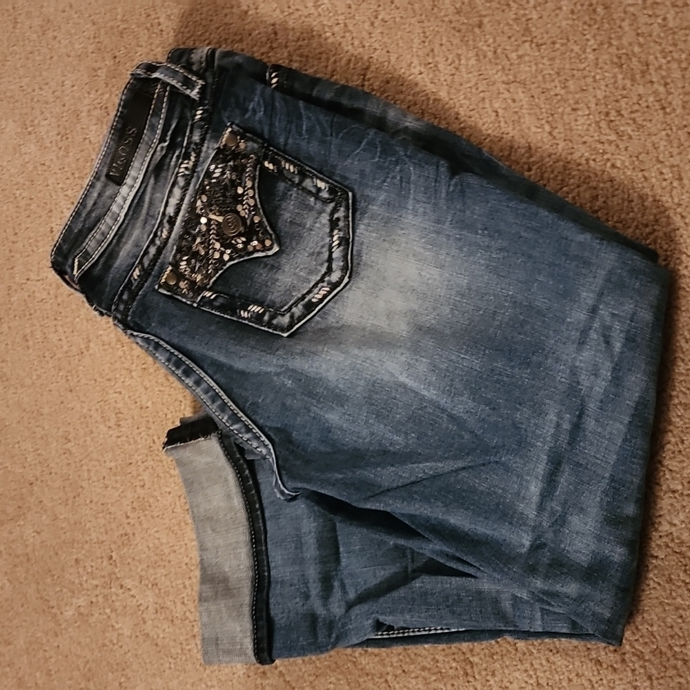 Vigoss denim capris. Size 9/10